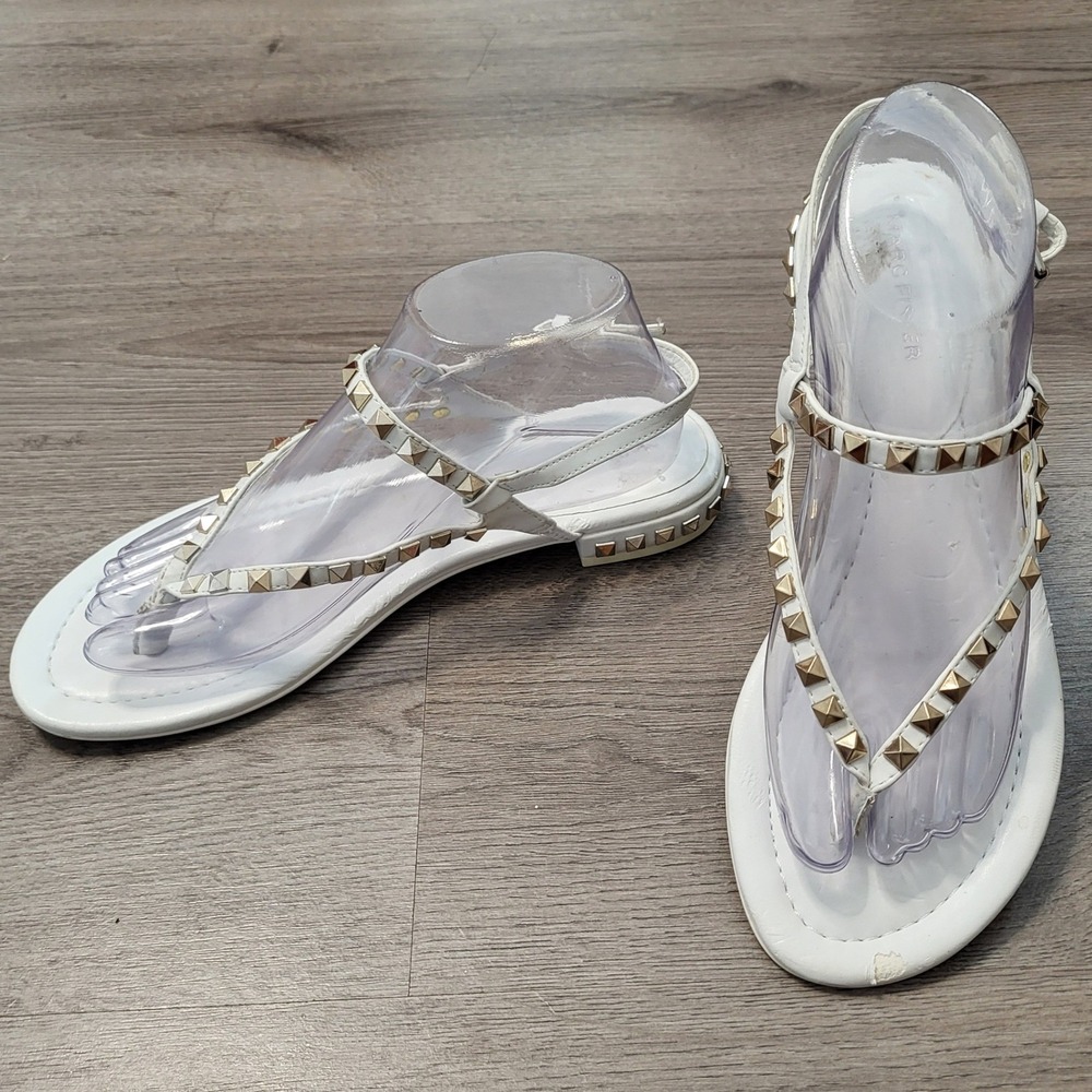 Marc Fisher Womens White Studded Thong Sandals Gold‎ Pyramid Gladiator 9 Parli